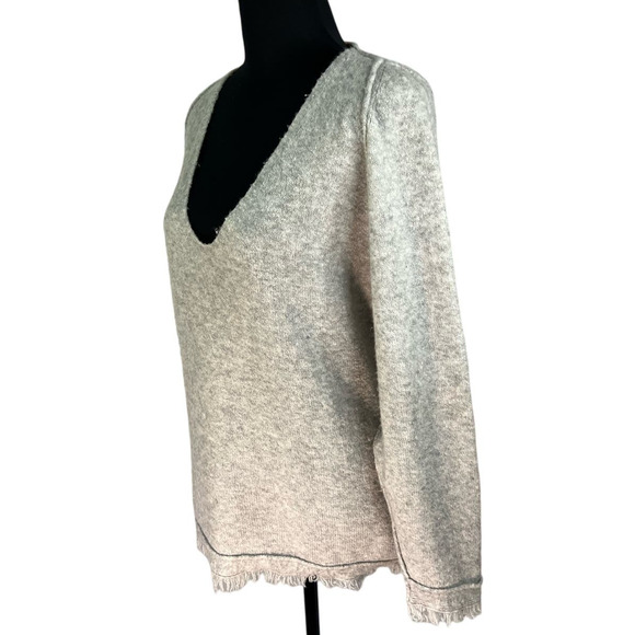 Free People Deep V-Neck Oversized Sweater Wool Linen Blend Size XS - Picture 2 of 9